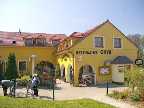 Restaurace Onyx v Lednici