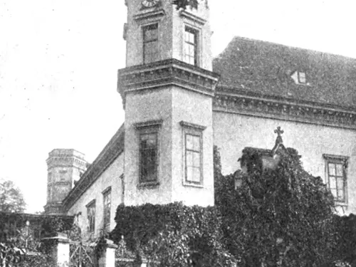 Věž zámku Dolní Beřkovice