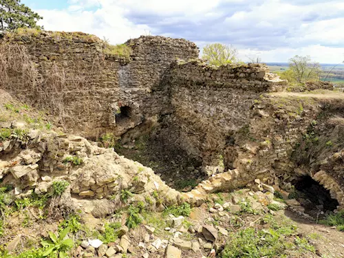 Šelenburk – zřícenina hradu Cvilín 