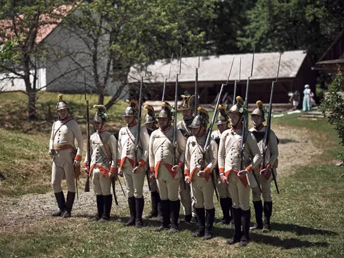Vojáci na vsi ve skanzenu Vysoký Chlumec 2025