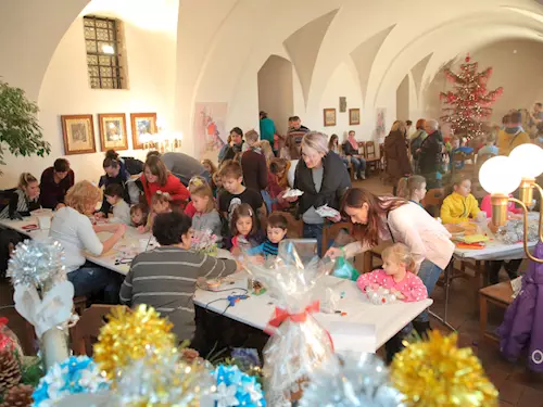 Dětský vánoční jarmark na hradě Šternberk