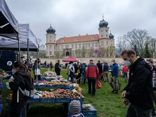 Mníšecké trhy a Poberounský folklórní festival 