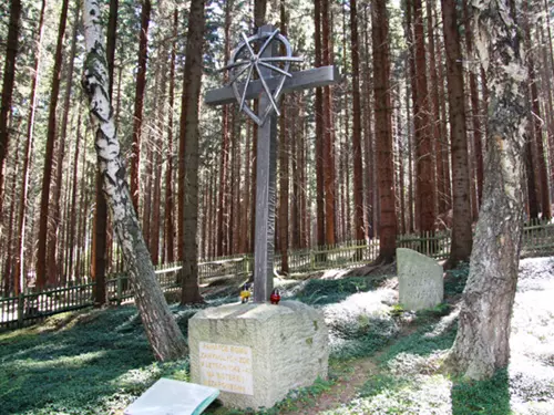 Památník obětí holokaustu Romů a Sintů