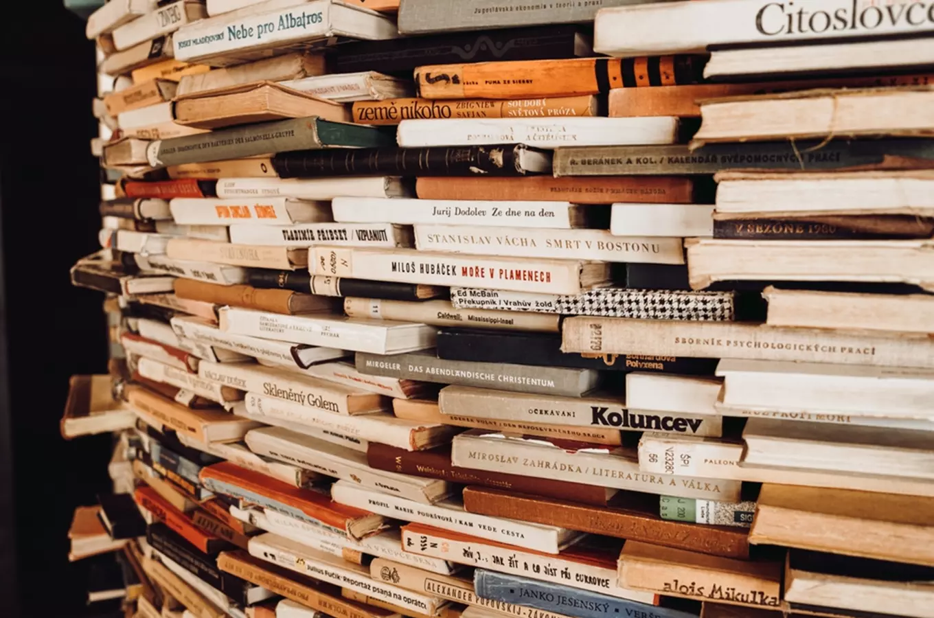Velký knižní rozcestník pro všechny milovníky knih a literatury