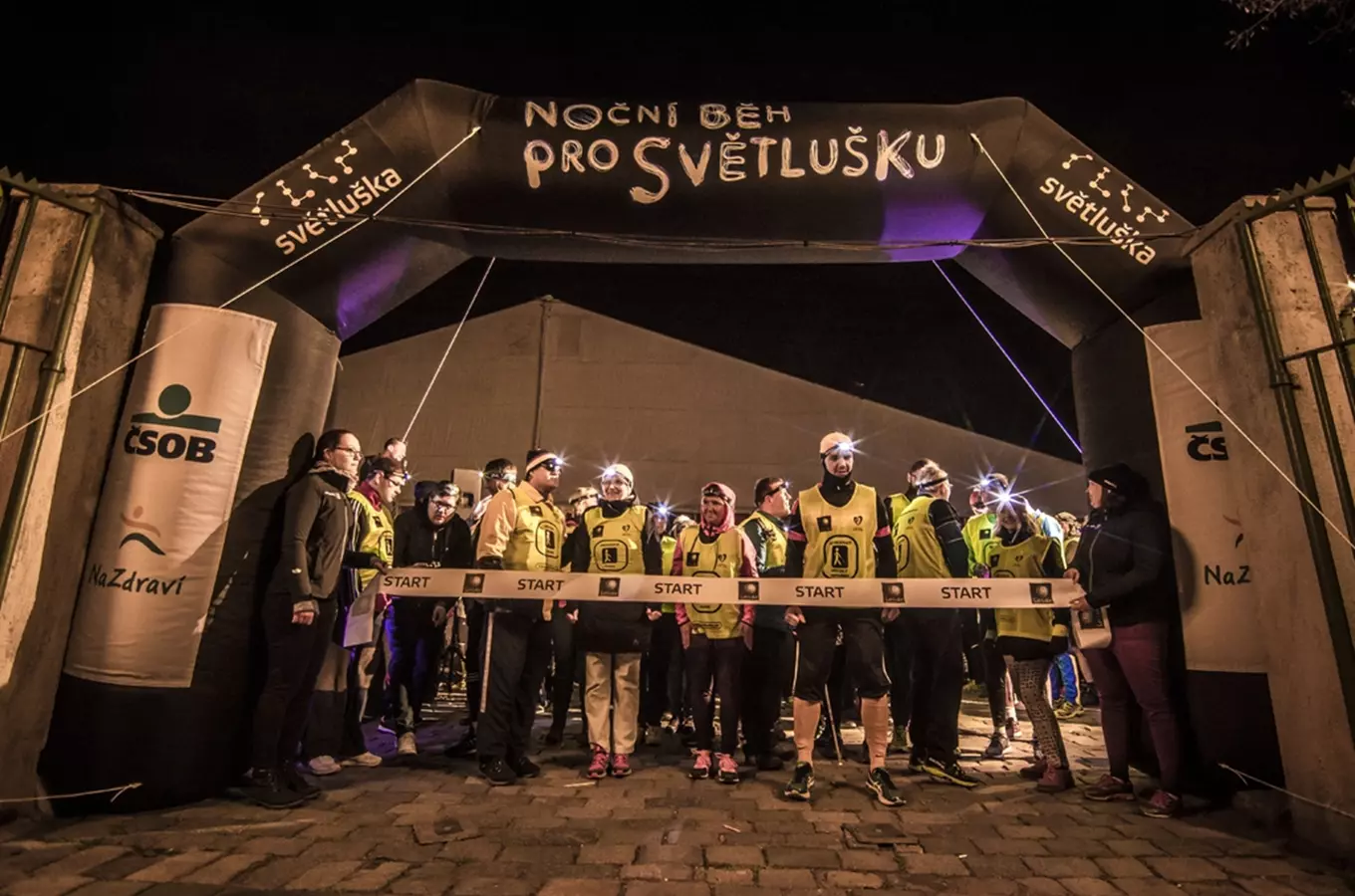 Noční běh pro Světlušku 2024 v Praze