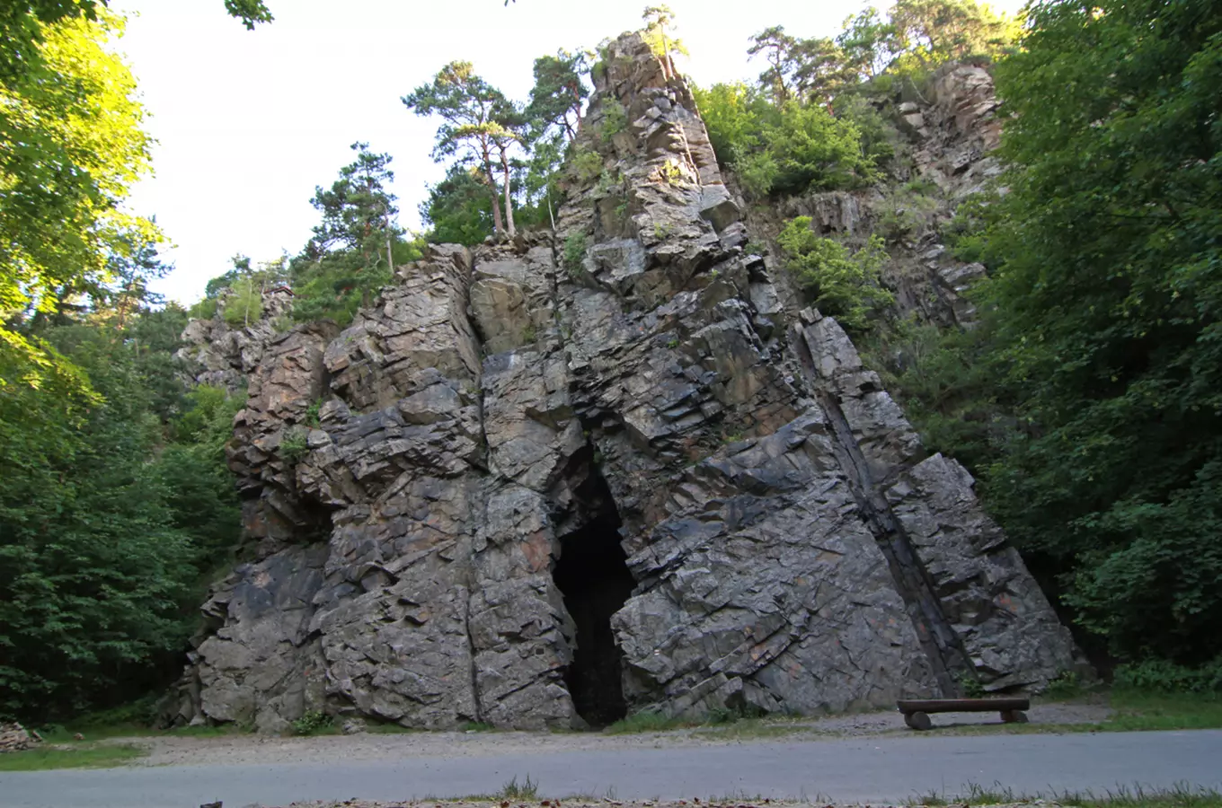 Kružberské cvičné skály