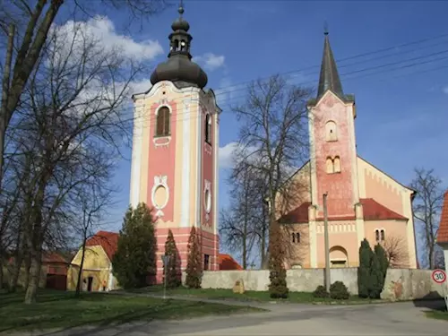 Kostel sv. Jiljí v Miroticích