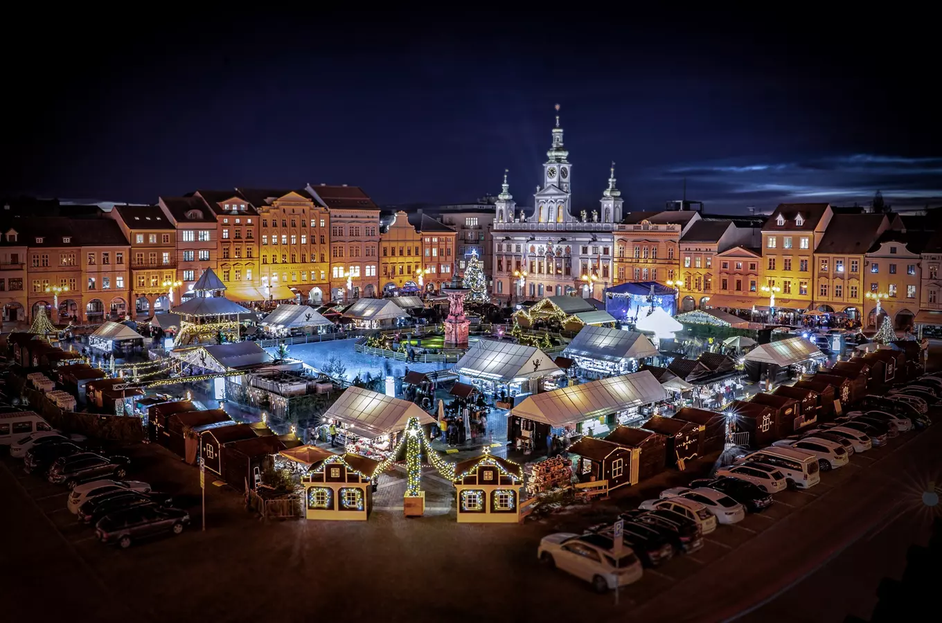 Vánoční trhy na náměstí Přemysla Otakara II. v Českých Budějovicích 2023