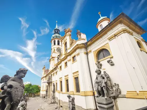 Věda a historie není nuda: Klub Za starou Prahu chrání duši města už víc než sto let