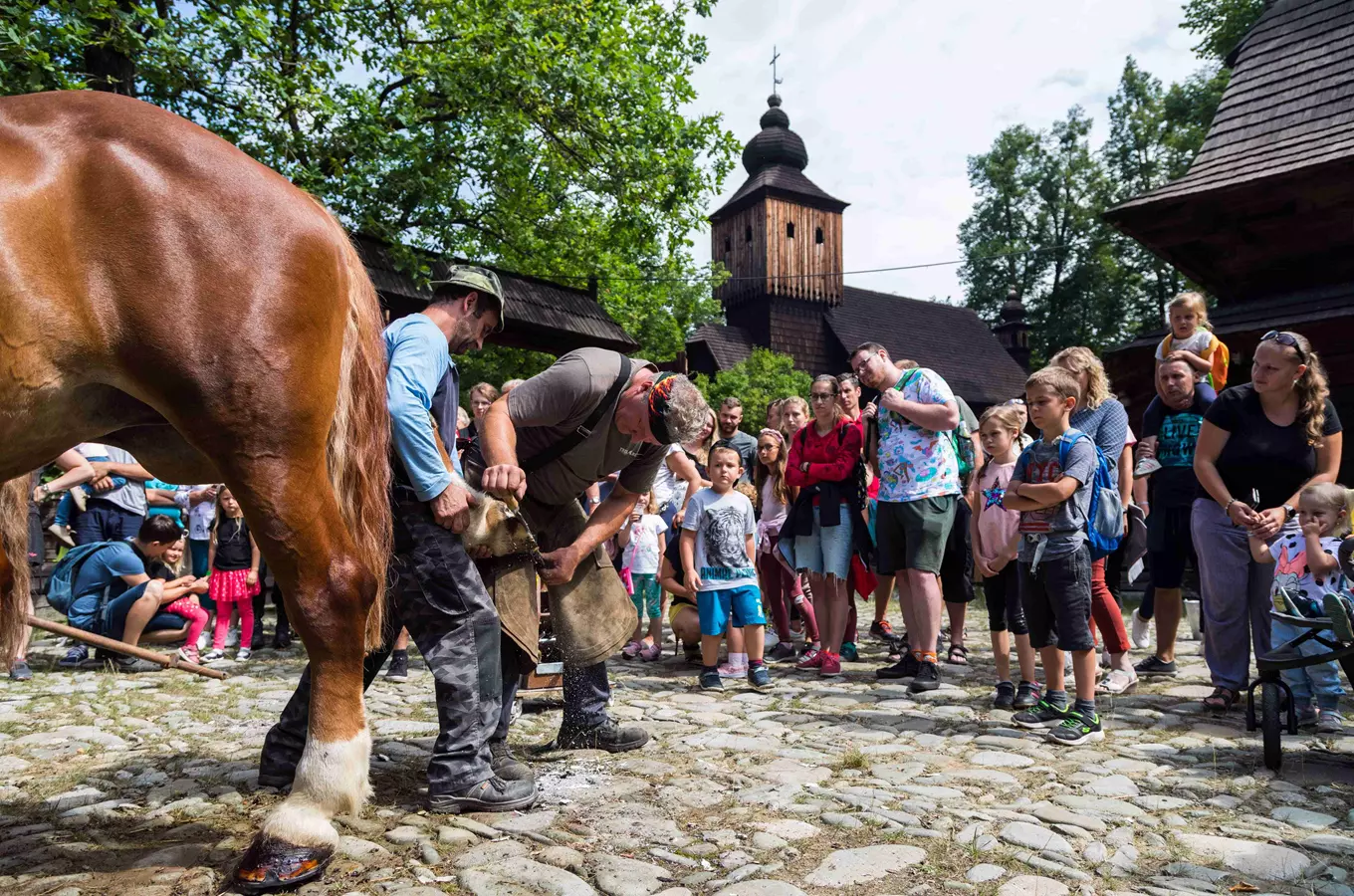 Valašské muzeum v přírodě v Rožnově pod Radhoštěm připravuje Dny řemesel a setkání kovářů