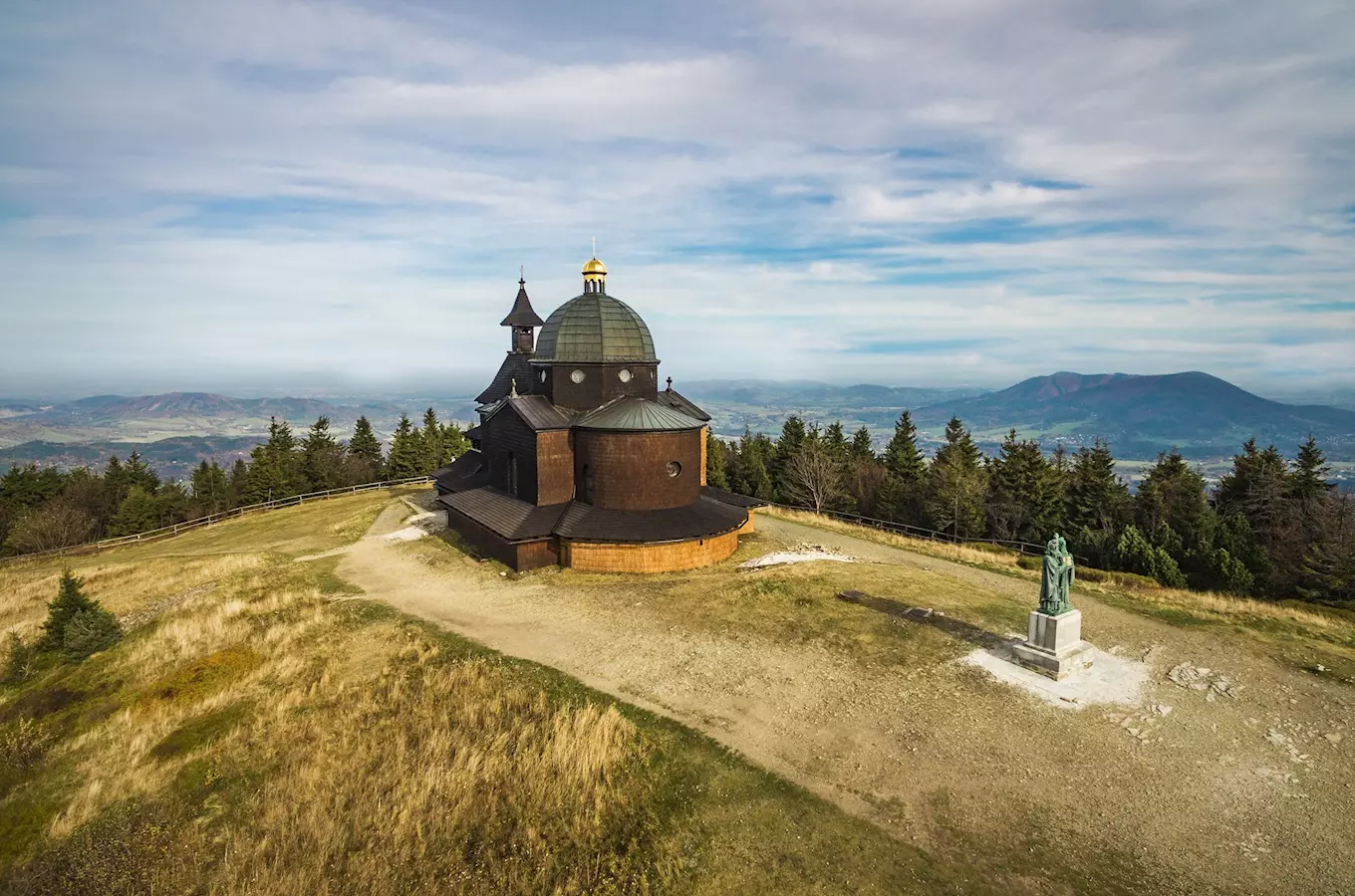 Hora Radhošť, Pustevny, Kudy z nudy