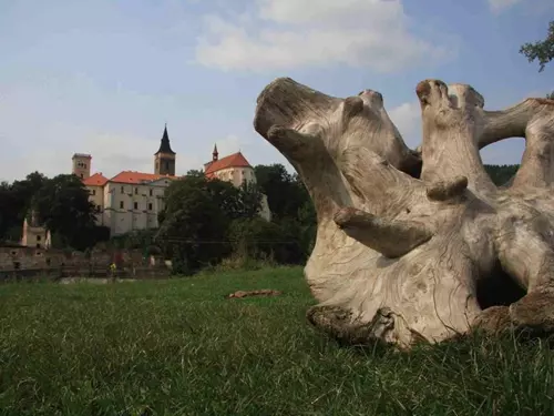 Pro rodiny s dětmi ve městě Sázava
