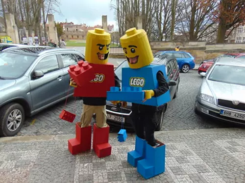 Lego maskoti 
