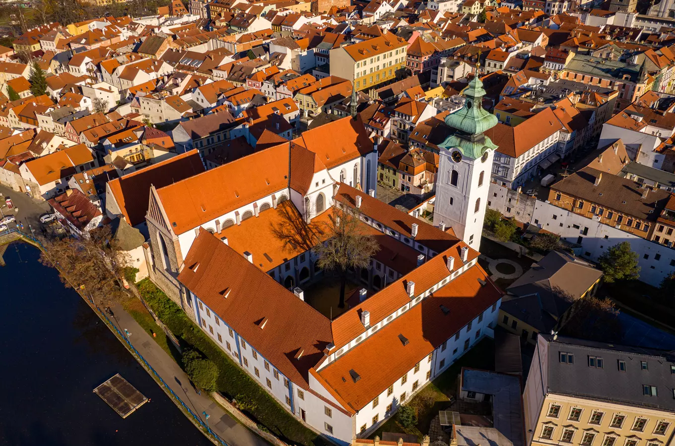 Prohlídky dominikánského kláštera v Českých Budějovicích