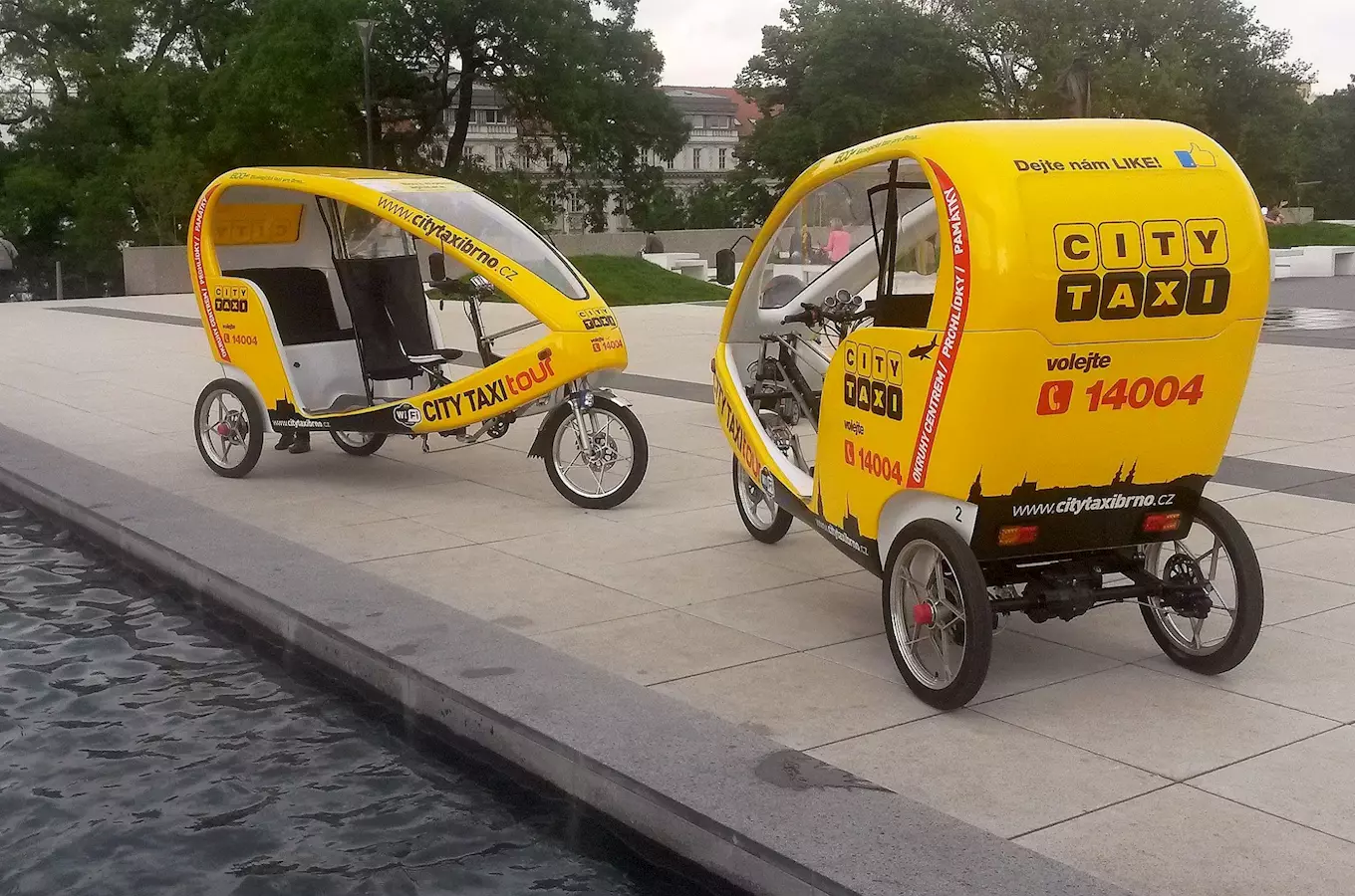 Vyhlídkové jízdy městem – rikše v Brně