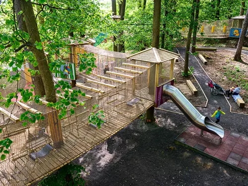 Lanáček a Cesta korunami stromů v Zoo Zlín