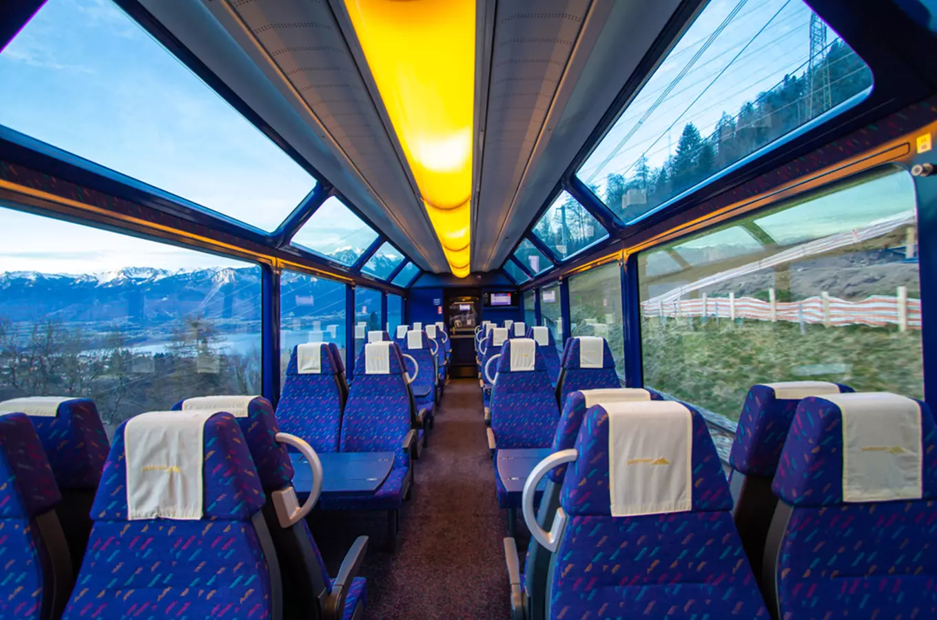 Švýcarský panoramatický vůz – novinka roku 2023 na české železnici