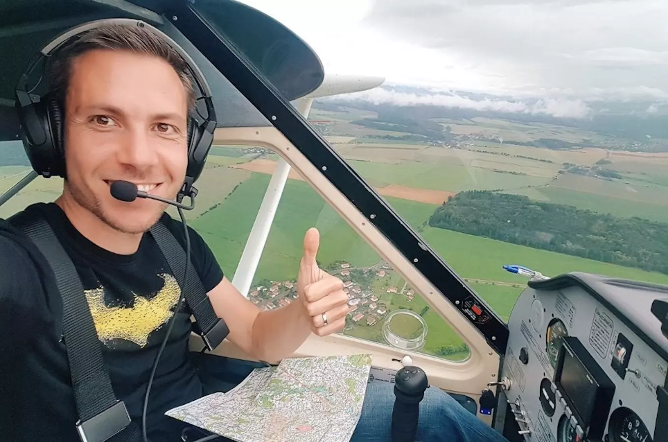 Vyzkoušejte si pilotáž skutečného letadla