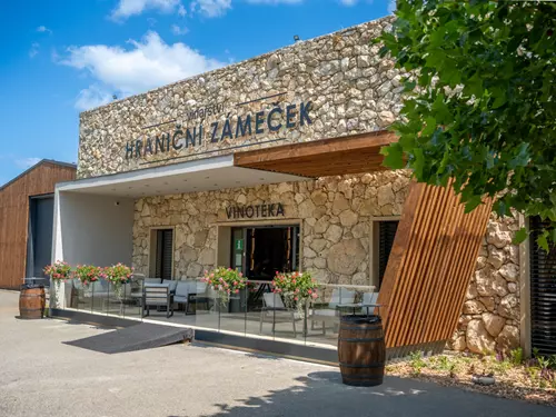 Lednické vinařství Hraniční Zámeček