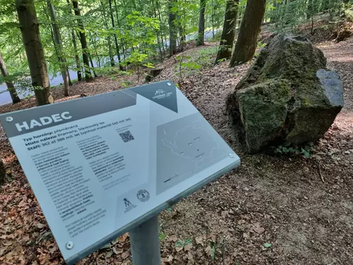 Goethova geologická vycházka – naučná stezka v lesích Karlových Varů