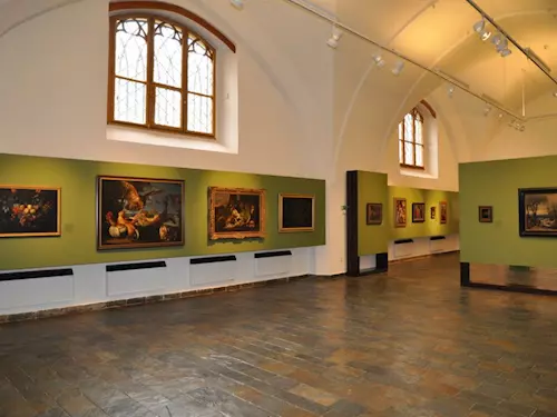 Alšova jihočeská galerie, Hluboká nad Vltavou, Kudy z nudy