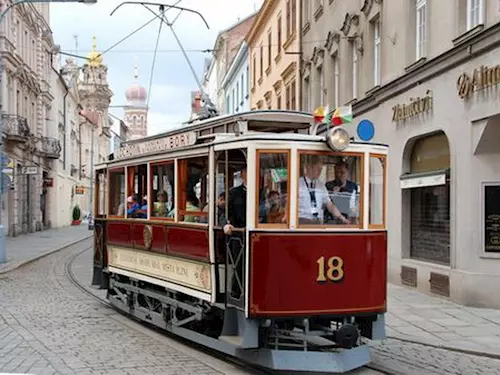 Pronájem historické tramvaje v Plzni