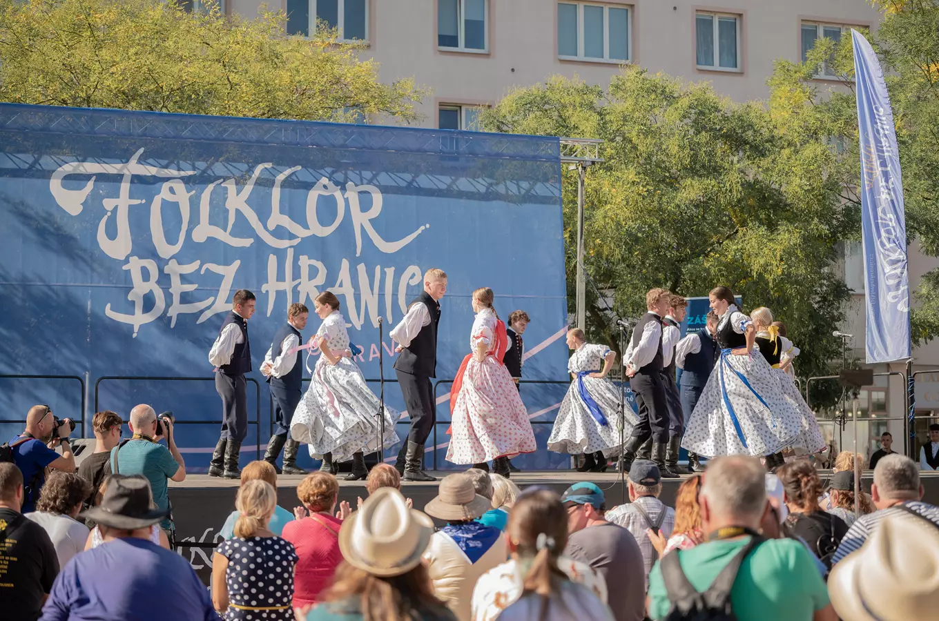 Folklor bez Hranic Ostrava na Masarykově náměstí v roce 2024