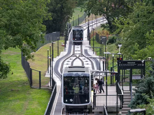 Lanovka Petřín, Kudy z nudy