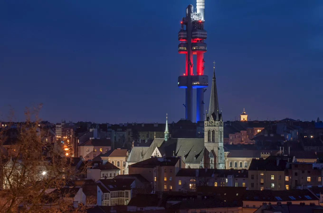 Televizní věž Žižkov – Tower Park Praha