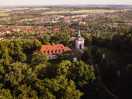 Barokní areál Skalka – poutní kostel u Mníšku pod Brdy
