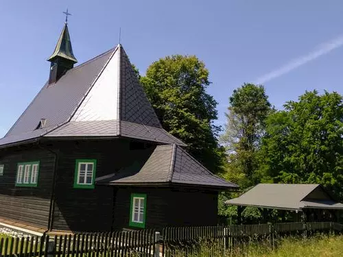 Dřevěný kostel sv. Cyrila a Metoděje v Hrčavě