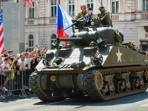 Věda a historie není nuda: Druhá světová válka a putování po válečných stopách v Česku