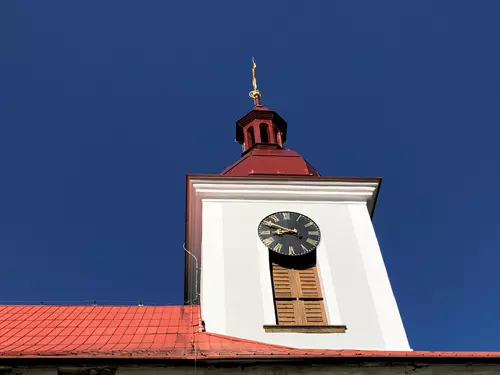 Barokní kostel Krista Dobrého pastýře ve Zdobnici