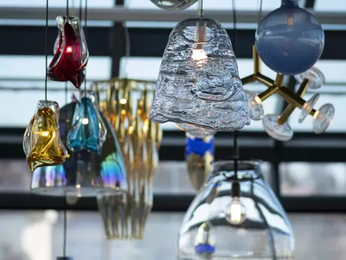 Muzeum skla a bižuterie v Jablonci se opět těší na návštěvníky	