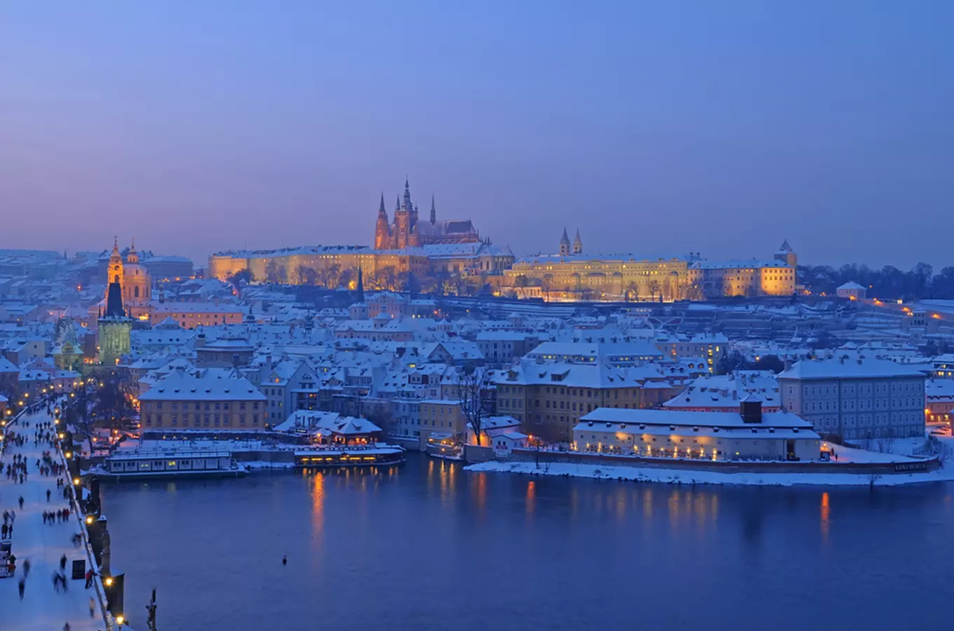 Kouzlo zimní Prahy: únor plný veselí, tance a zábavy