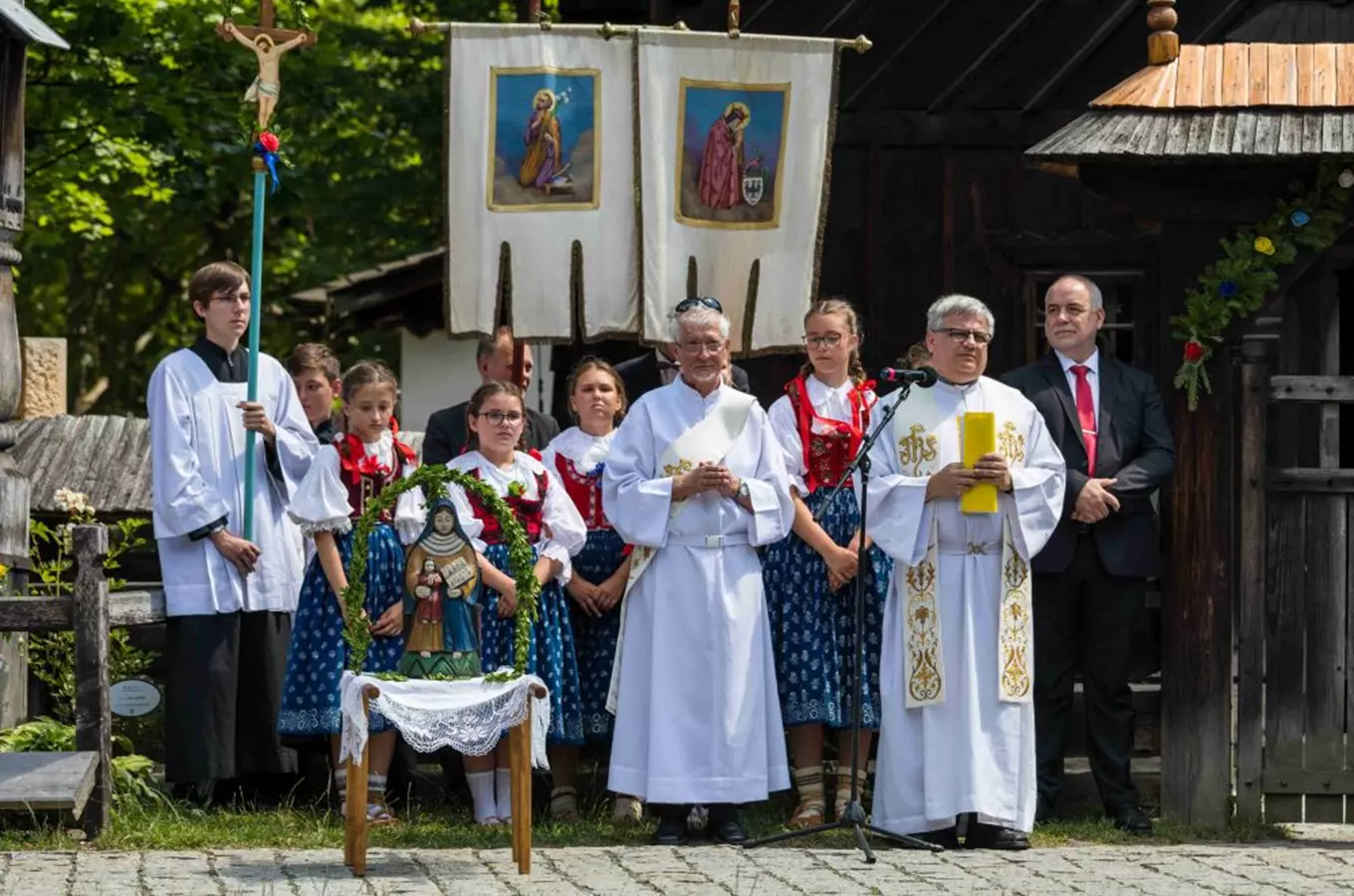 Anenská pouť v Dřevěném městečku