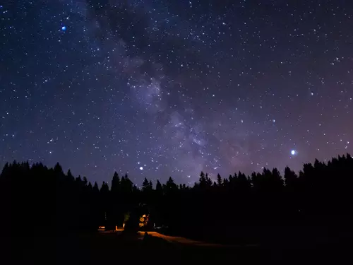 Čtrnáct krajů & čtrnáct tipů: nejoblíbenější místa na pozorování noční oblohy