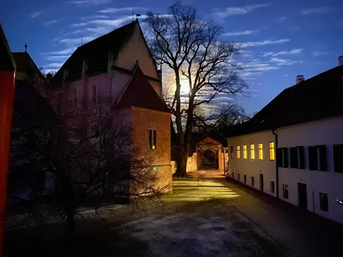 Hradozámecká barokní noc