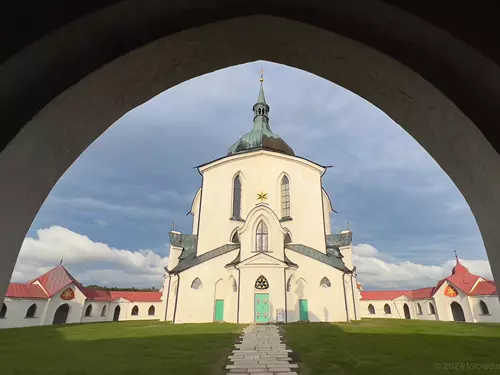 Poutní kostel sv. Jana Nepomuckého na Zelené Hoře