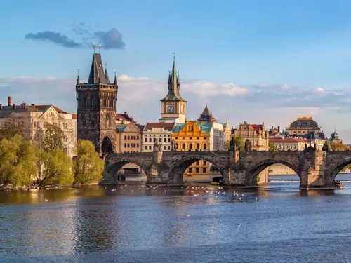 #světovéČesko a Karlův most v Praze: jeden z nejkrásnějších mostů světa 
