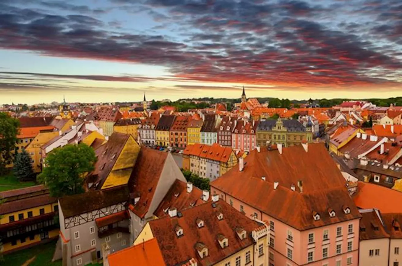 Turistické infocentrum města Chebu zve Pod střechy chebských domů