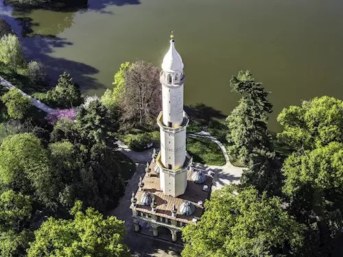 Minaret Lednice – zajímavost maurského slohu