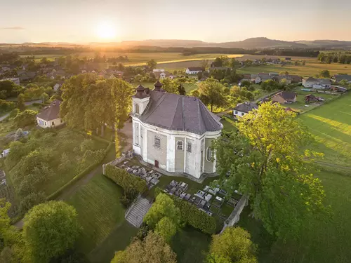 Unikátní broumovské kostely jsou otevřeny pro turisty po celé léto