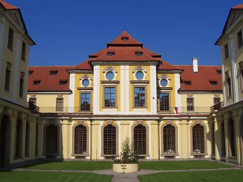 Hommage á Santini, advent na zámku Zbraslav