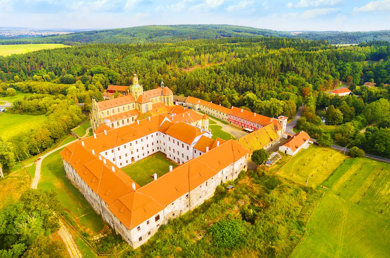 Benediktinské dny oživí klášter Kladruby
