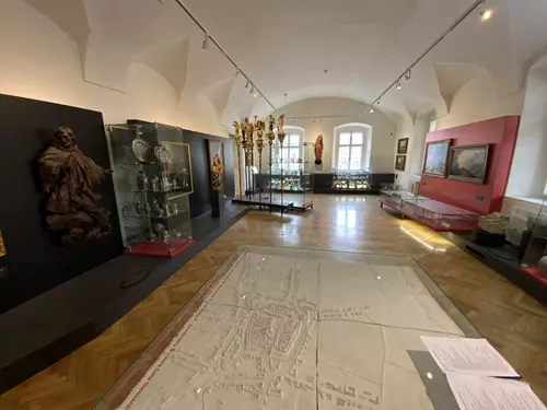 Expozice historie / V bezpečí pevných zdí – jistota, právo, bohatství Prostějovsko za časů poddanství od poloviny 14. do poloviny 19. století