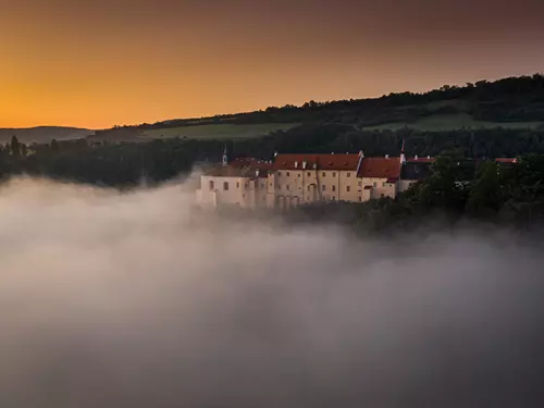 Nižbor