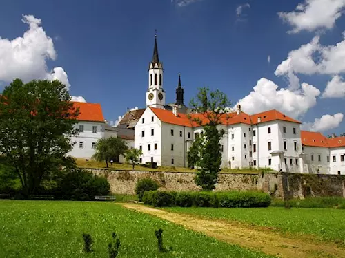 Cisterciácký klášter Vyšší Brod, kudy z nudy