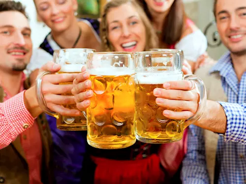 Pivopění v Dejvicích nabídne kromě domácího zlatavého moku také bohatý kulturní program 