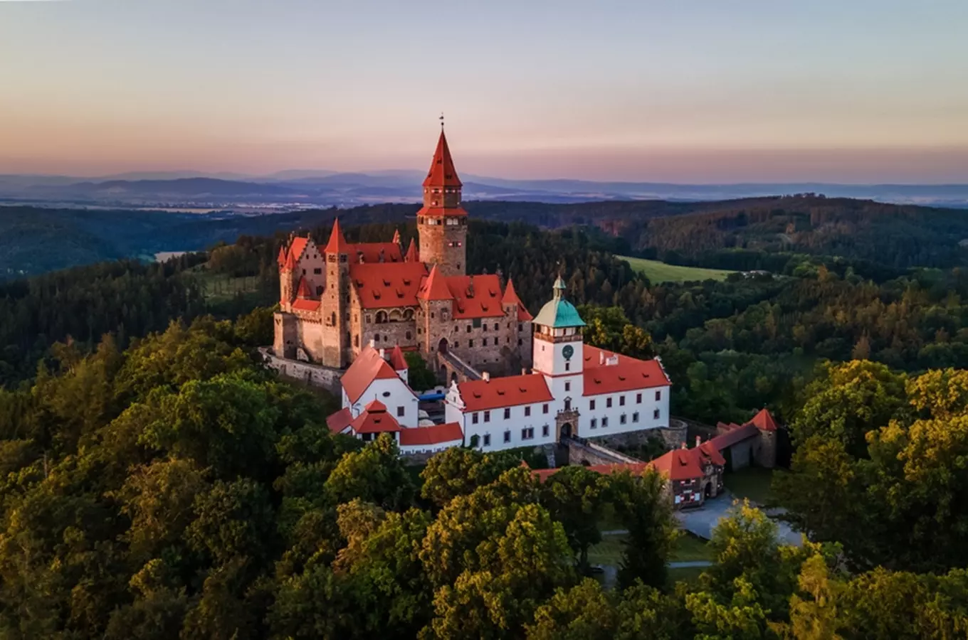 Festival Hrady CZ pokračuje tento víkend na Bouzově